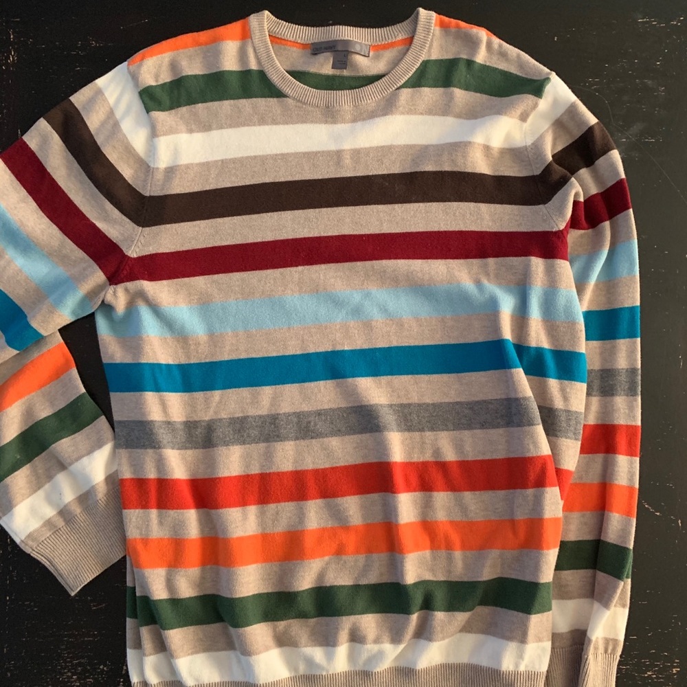 Men’s striped sweater